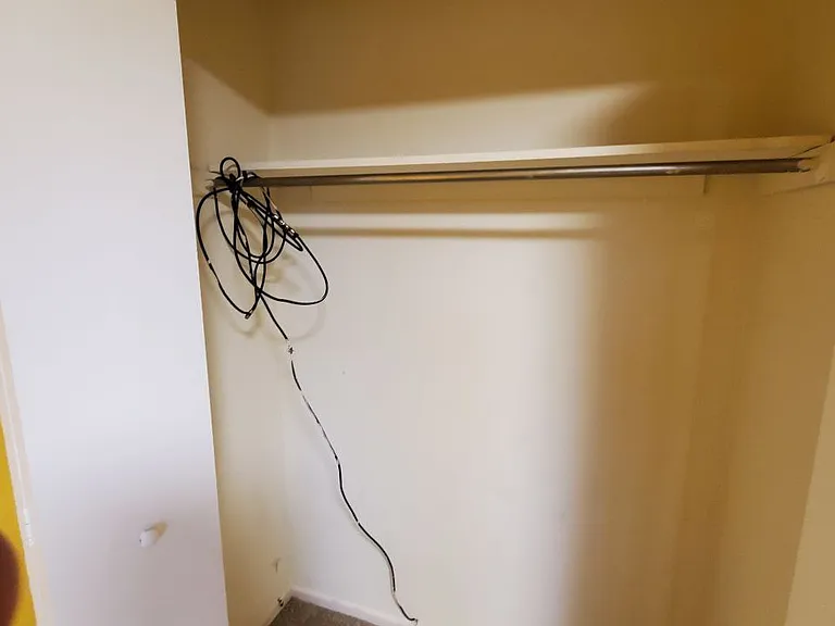 23755 Banbury Cir #1 — Photo 15