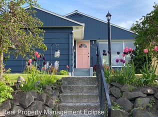 958 Alder St, Edmonds, WA 98020