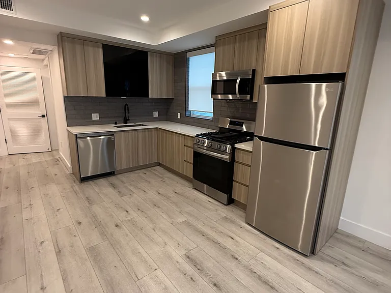 920 S Catalina St #3 — Photo 4
