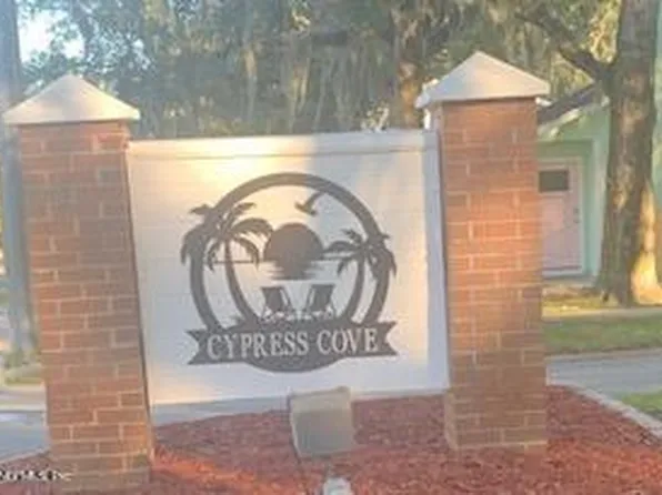 1043 E MIMOSA COVE Court, Jacksonville, FL 32233