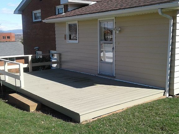 Spacious Deck
