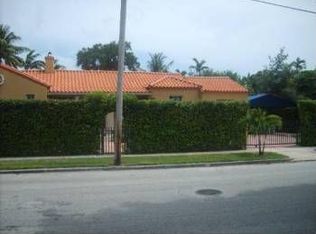 1800 SW 24th St, Miami, FL 33145