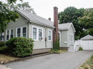 3 Dexter St, Peabody, MA 01960