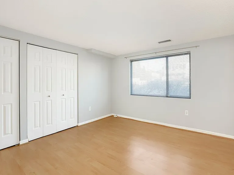 8 9th St #116 — Photo 12
