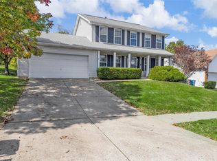 127 Whetstone Dr, Saint Charles, MO