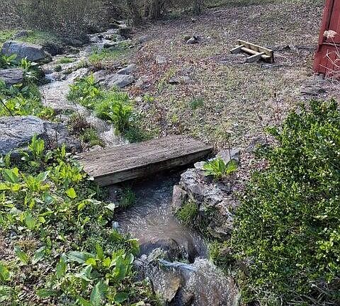 3rd image of 4351 Manis Hollow Rd