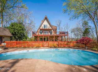322 Ridgewood Dr, Clinton, TN 37716
