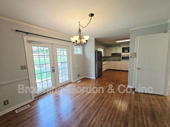 5th image of 6468 Thunderbird Dr