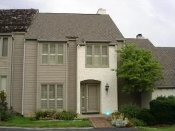 4980 Hunting Hills Cir, Roanoke, VA 24018