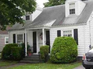 175 Hughes Ave, Pawtucket, RI 02861