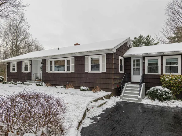 5 Maple Avenue, Atkinson, NH 03811