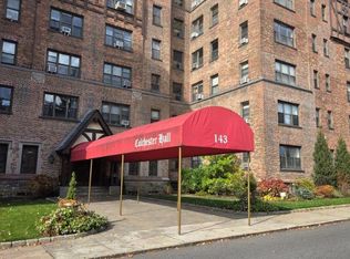 143 Garth Road #1J, Scarsdale, NY 10583