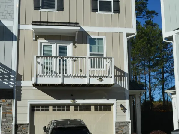 1008 Diamond Dove Ln, Apex, NC 27502