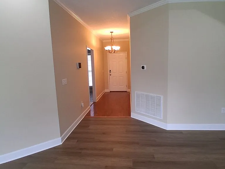 9950 Meadowood Dr — Photo 9