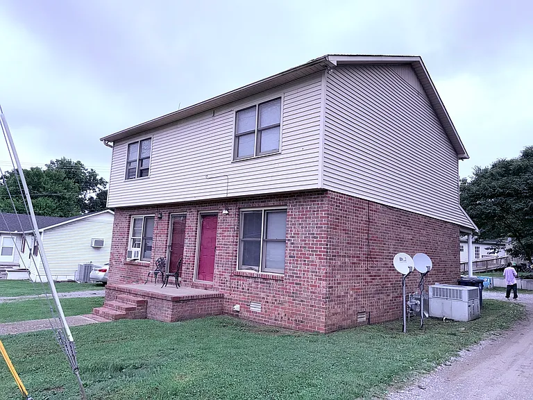 507 S Brittain St — Photo 1