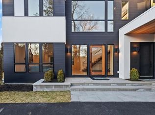 21 Pine Ridge Rd, Newton, MA 02468