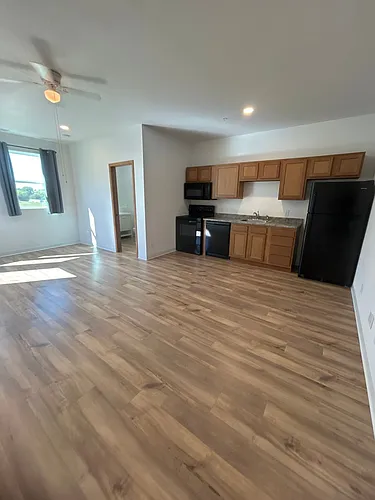 401 1st Ave Photo 1