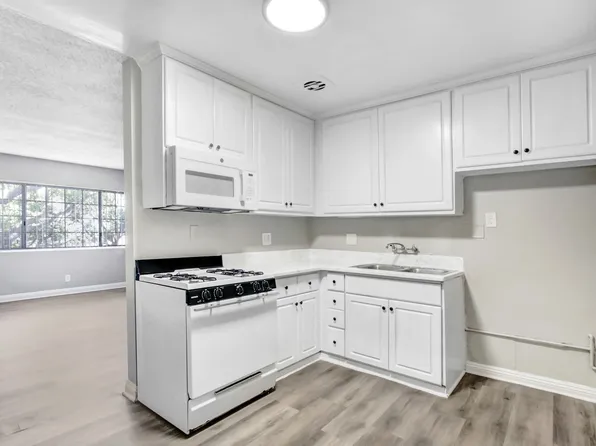 1336 W. Stoneridge Ct., 1336 W Stoneridge Ct APT H, Ontario, CA 91762