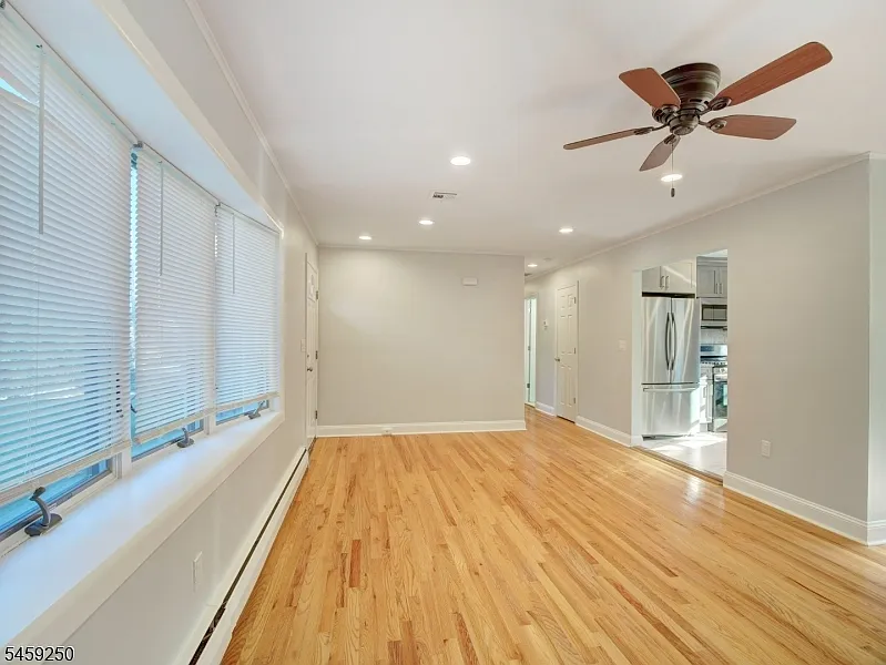 4 bed, 4.0 bath, $6,800 — Photo 3