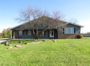 8163 Baumhart Rd, Amherst, OH 44001