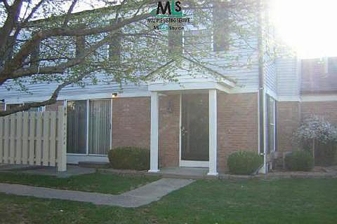 1st image of 44584 N Bunker Hill Dr