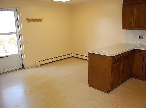4th image of 336 Washington Ave