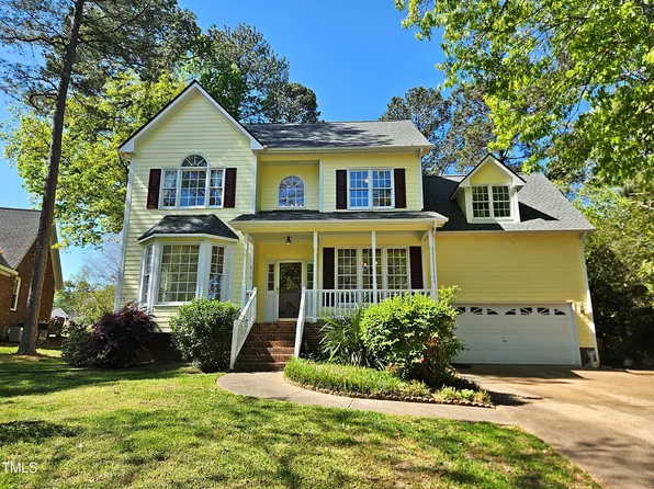 218 Waverly Dr, Clayton, NC 27527