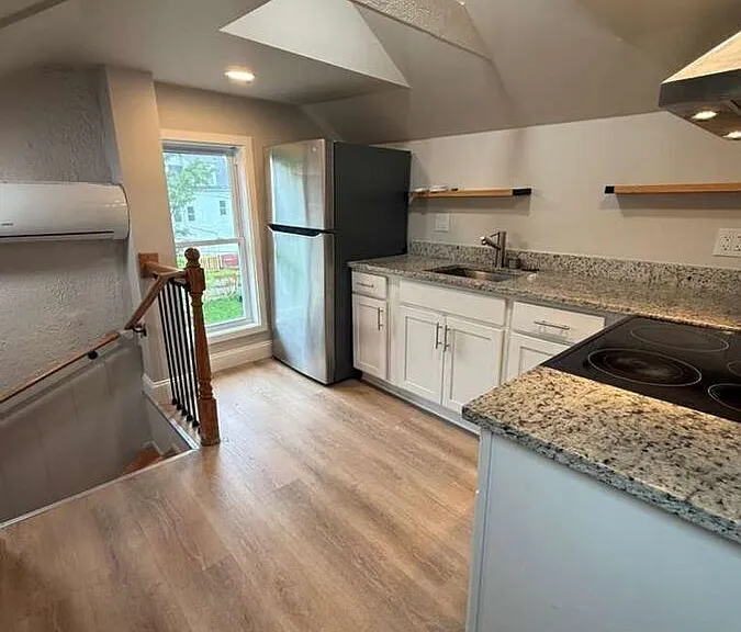 78 Elm St #5 — Photo 4
