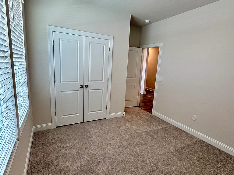 7449 Linda Vista Ln — Photo 7