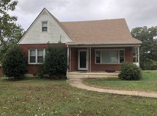 105 Riverview Rd, Hurt, VA 24563