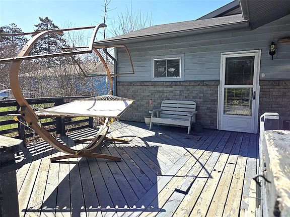 3rd image of 217 South Summit Street