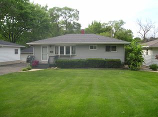 533 E Elm St, Wheaton, IL