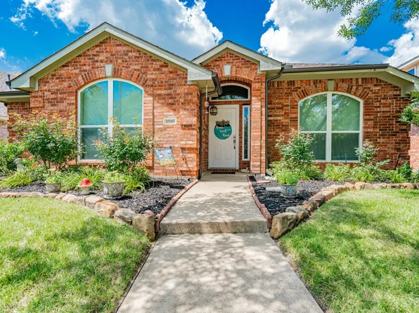 1910 Crestlake Dr, Rockwall, TX 75087