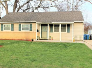 326 Robinson Dr, Morris, IL 60450