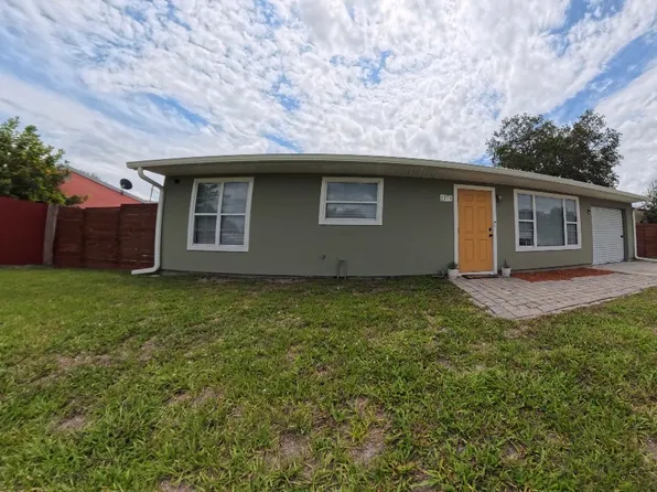 2275 18th Ave SW, Vero Beach, FL 32962