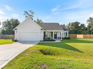18 Terrier Ct, Parkton, NC 28371