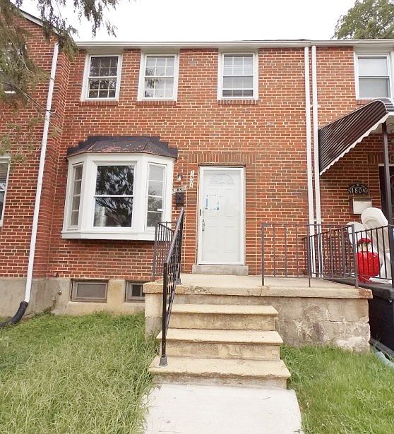 2nd image of 1802 E Belvedere Ave