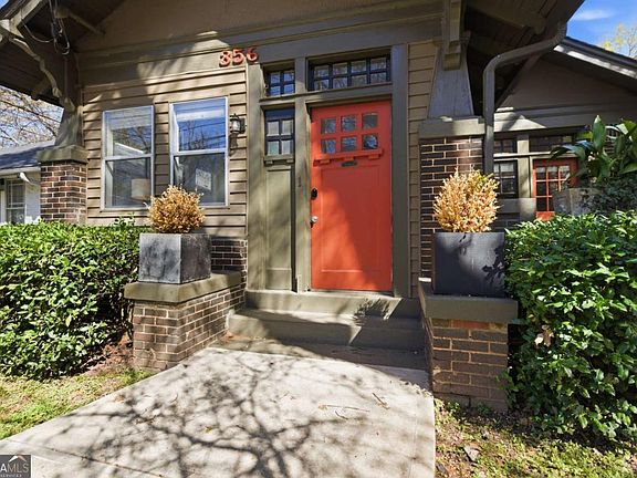 3rd image of 356 5th St NE