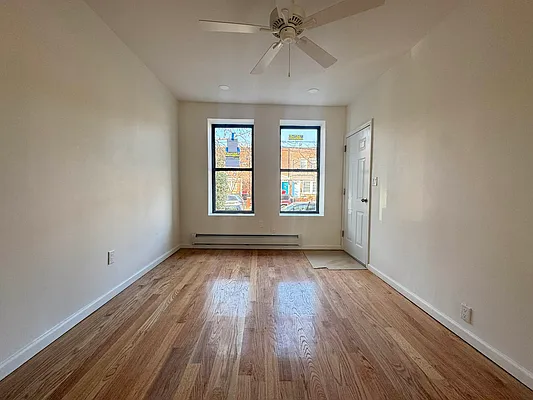 Rented by NY Space Finders Inc. | media 16