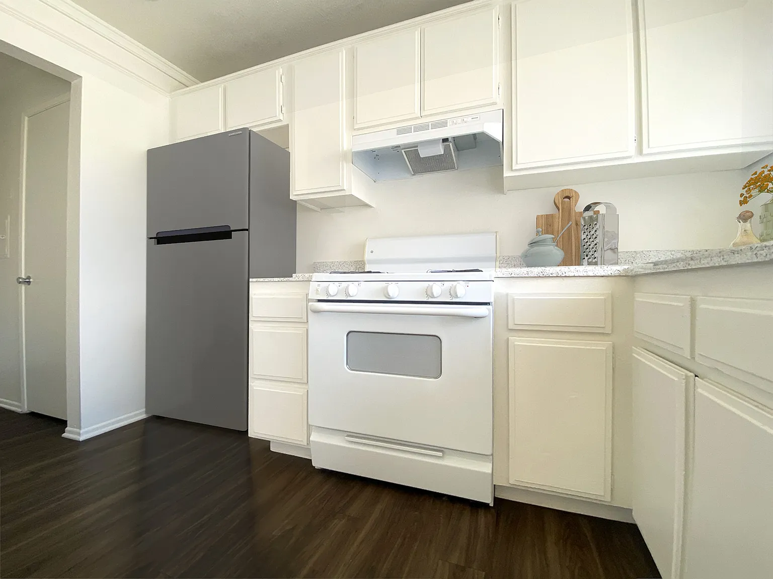 Amberwood Villas Apartments — Photo 3