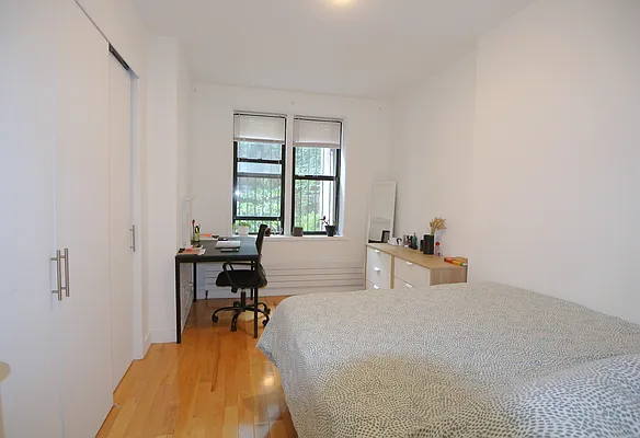 Rented by Douglas Elliman | media 8