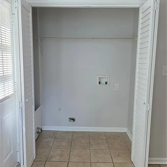 1504 Cain Ct — Photo 10