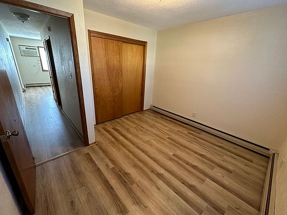 4th image of 810 Bishop Ave APT C