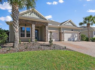 426 Grant Logan Dr, Saint Johns, FL 32259