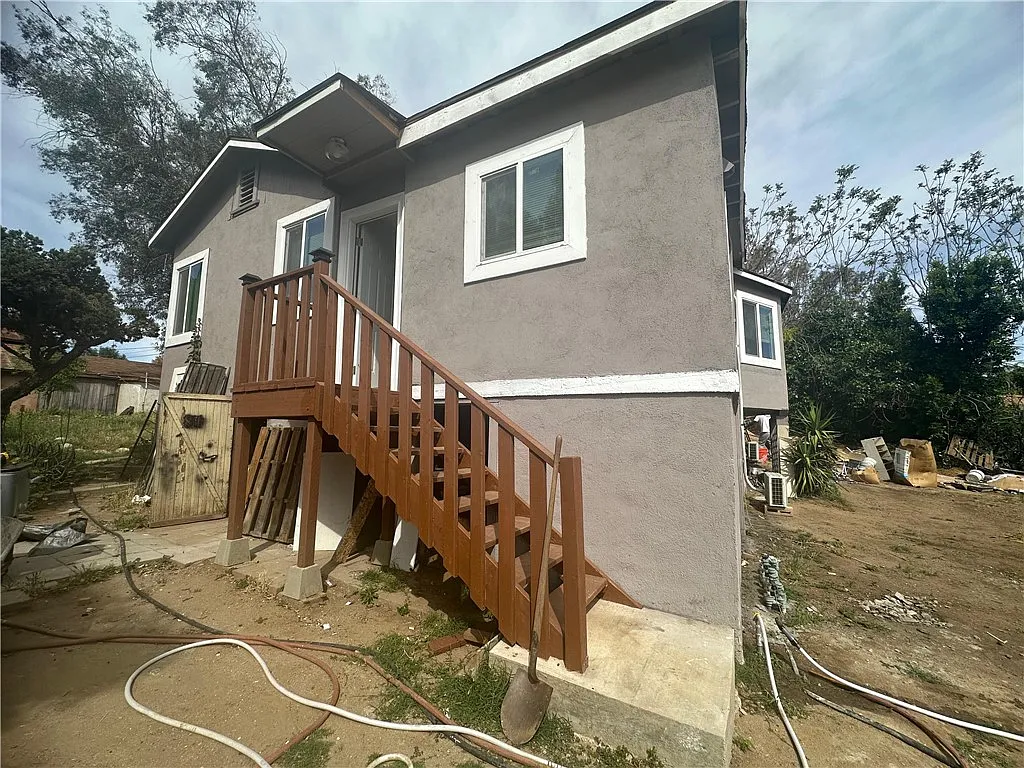 2 bed, 750 sqft, $1,950 — Photo 3
