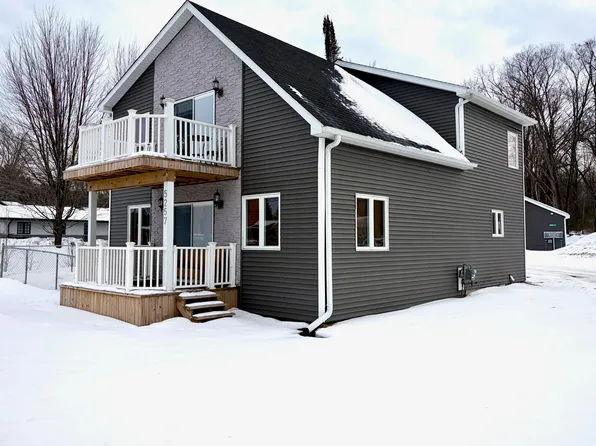 5257/5259 W Houghton Lake Dr, Houghton Lake, MI 48629