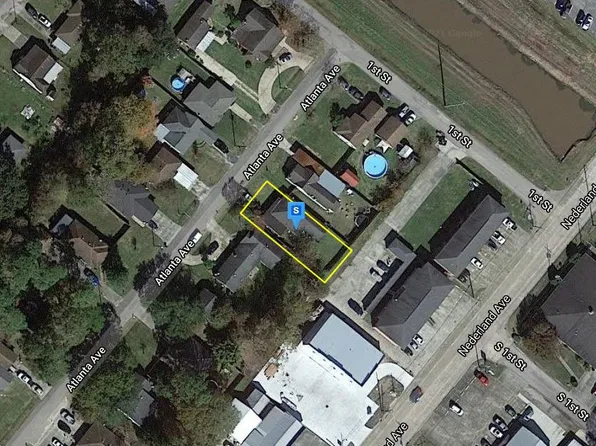 115 Atlanta Ave, Nederland, TX 77627
