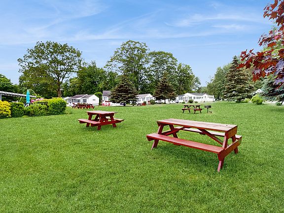 5th image of 76 Post Road #17M