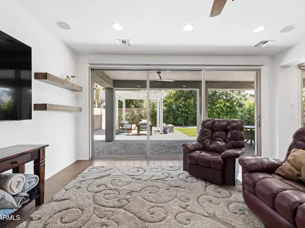 3105 E ROLAND Street, Mesa, AZ 85213