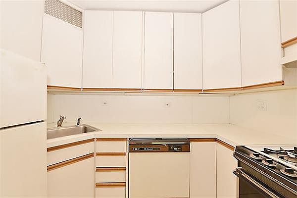 1st image of 145 E 15th St APT 12H